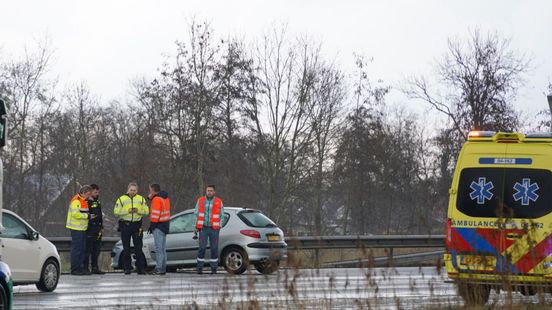 112 Nieuws: Ongeval met letsel op A28 bij Rouveen. 112 Nieuws: Ongeval met letsel op A28 bij Rouveen.