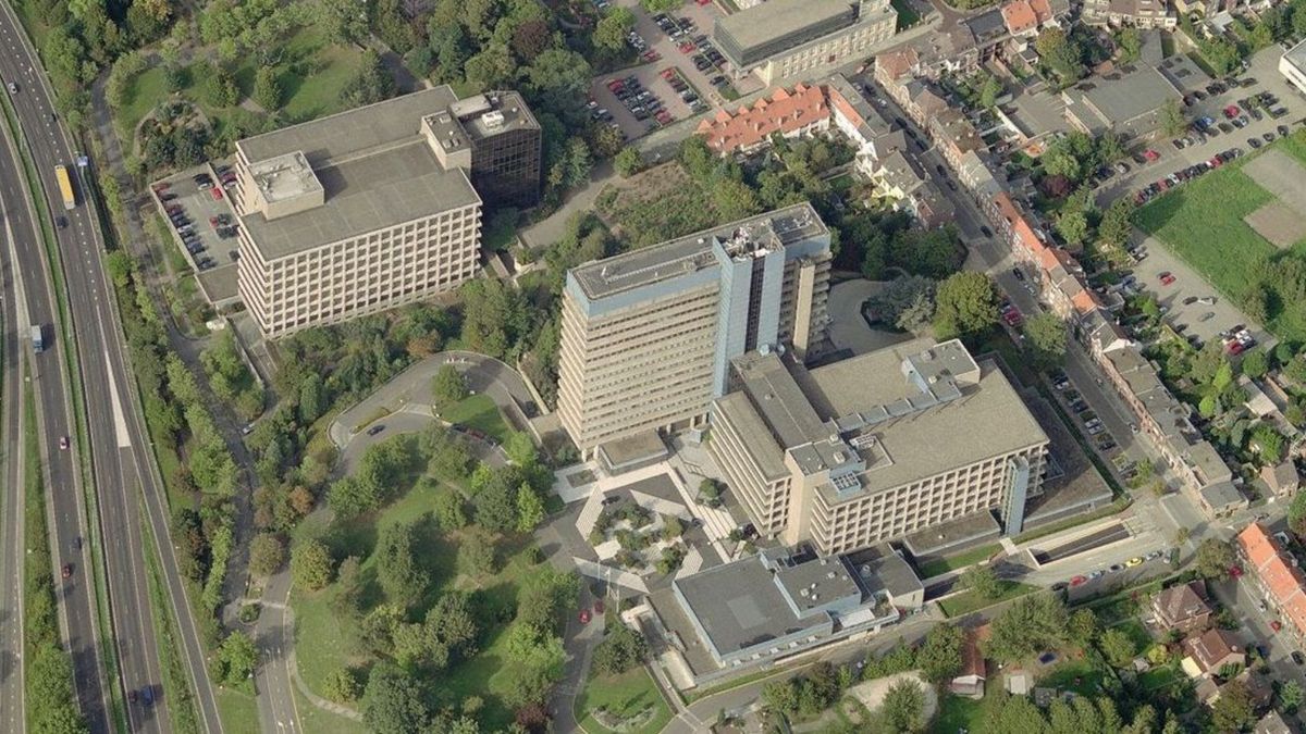 Minister niet bezorgd over massaontslag bij APG