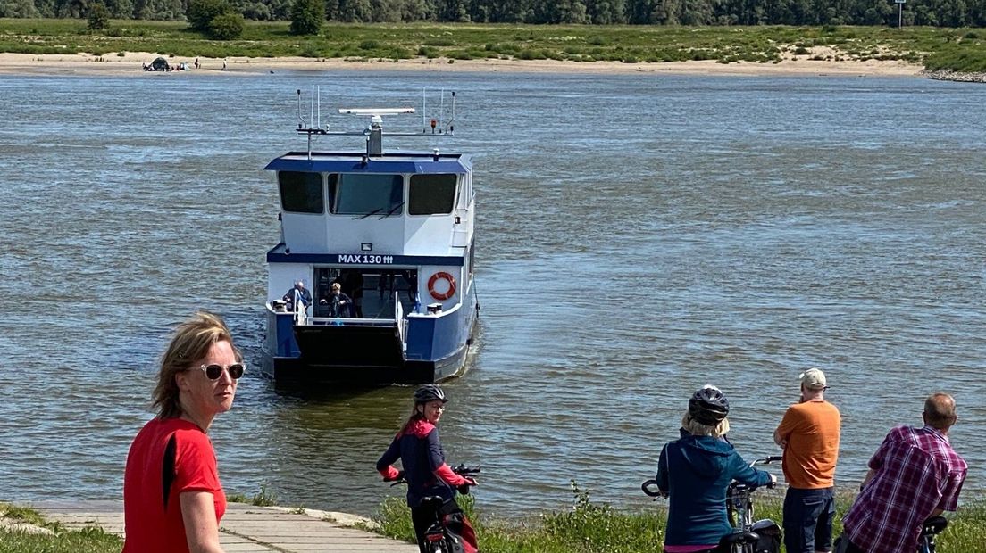 'Pieterpadpontje' vaart na twijfels toch hele jaar door Omroep Gelderland 'Pieterpadpontje' vaart na twijfels toch hele jaar door Omroep Gelderland