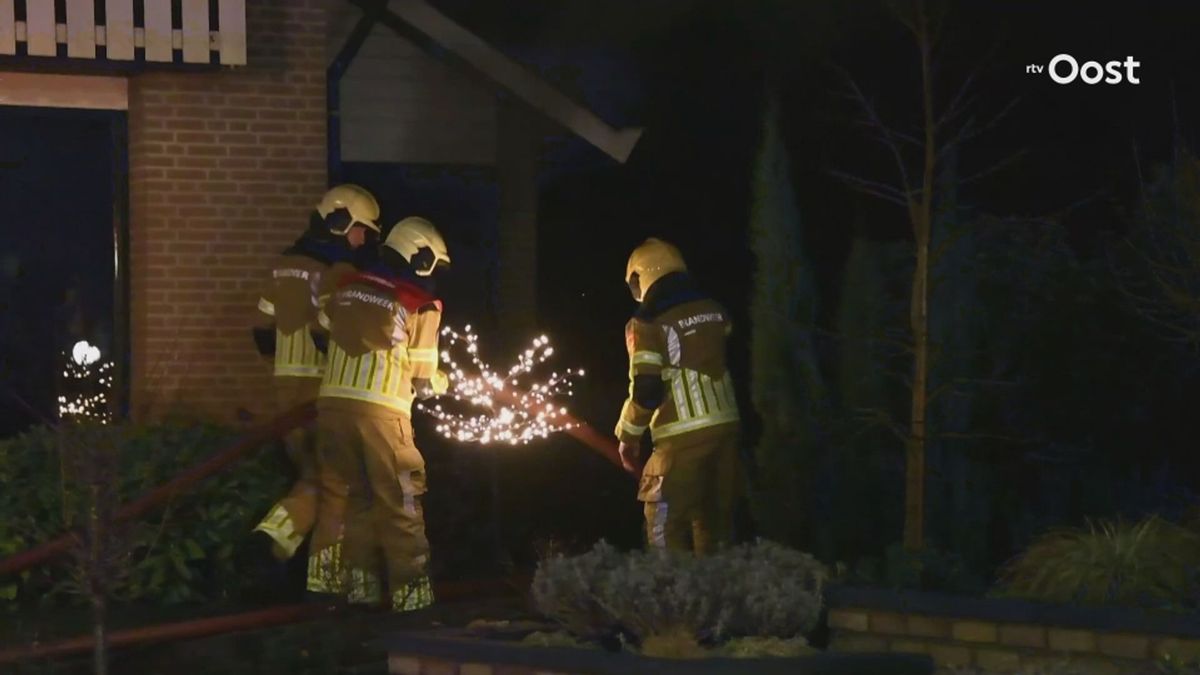 Huis in Den Ham onbewoonbaar na brand