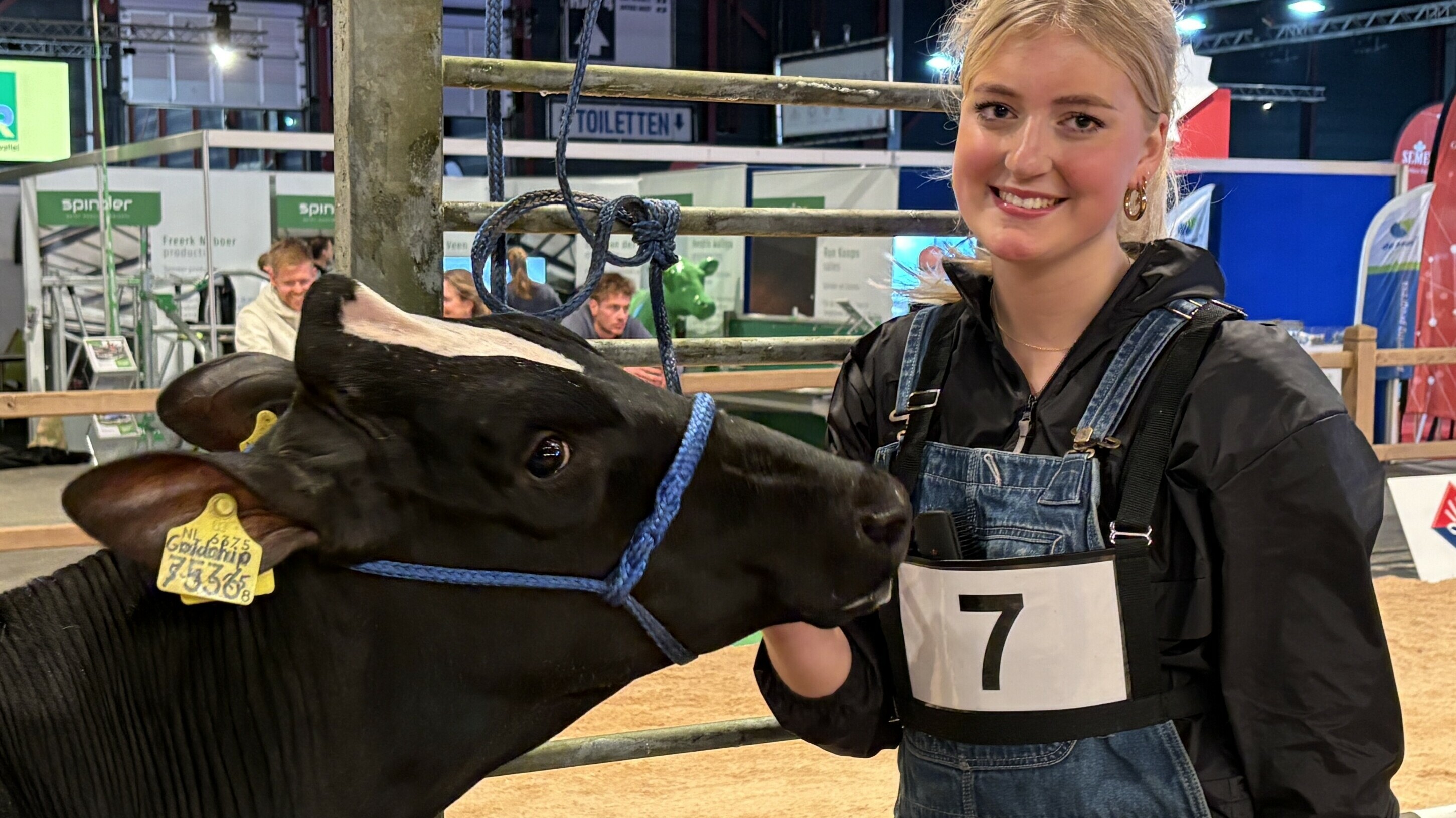 Ilse (18) út Blije kin as de bêste Holsteinkij skeare