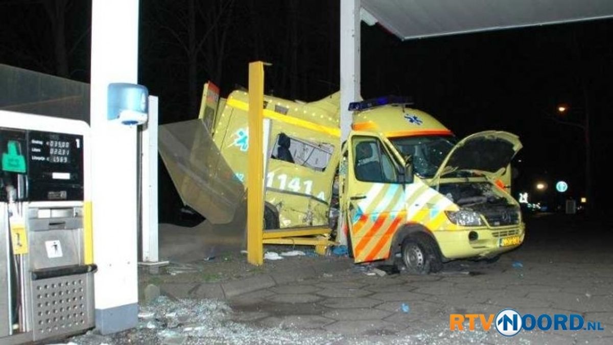 Ernstig gewonde bij ongeval met ambulance