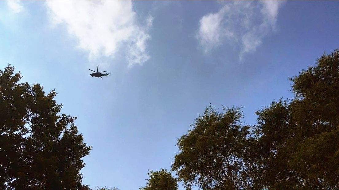 Politiehelikopter assisteert bij oprollen wietplantage in natuurgebied