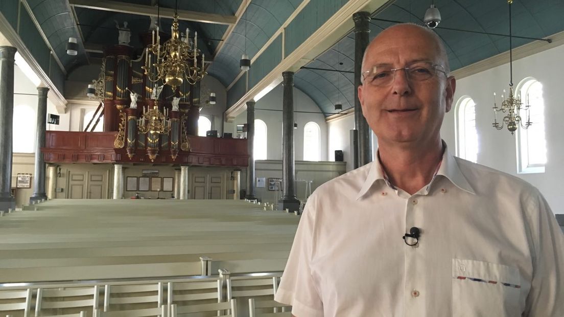 Leon 't Hart van de Algemene Kerkenraad in de Grote Kerk (Rechten: RTV Drenthe/Hielke Meijer)