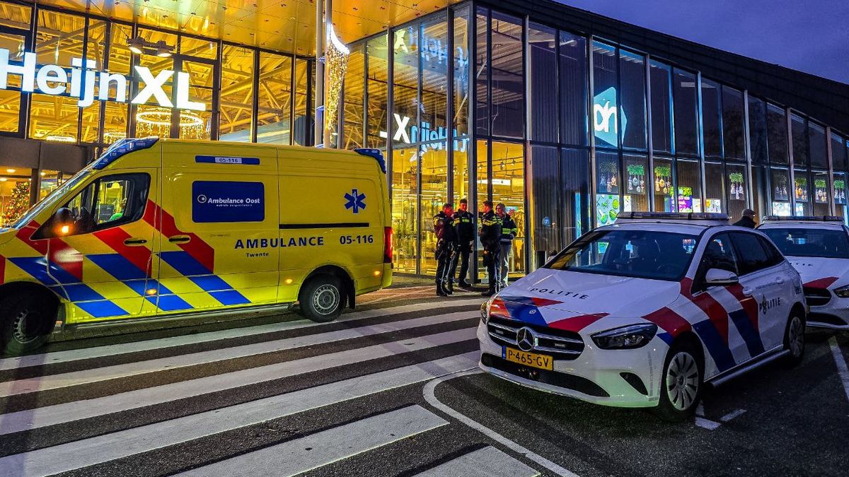 112 Nieuws: politie rukt uit voor ruzie bij Miro in Enschede
