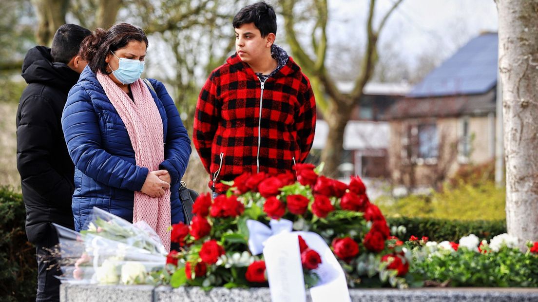 En ook anderen staan stil bij het drama