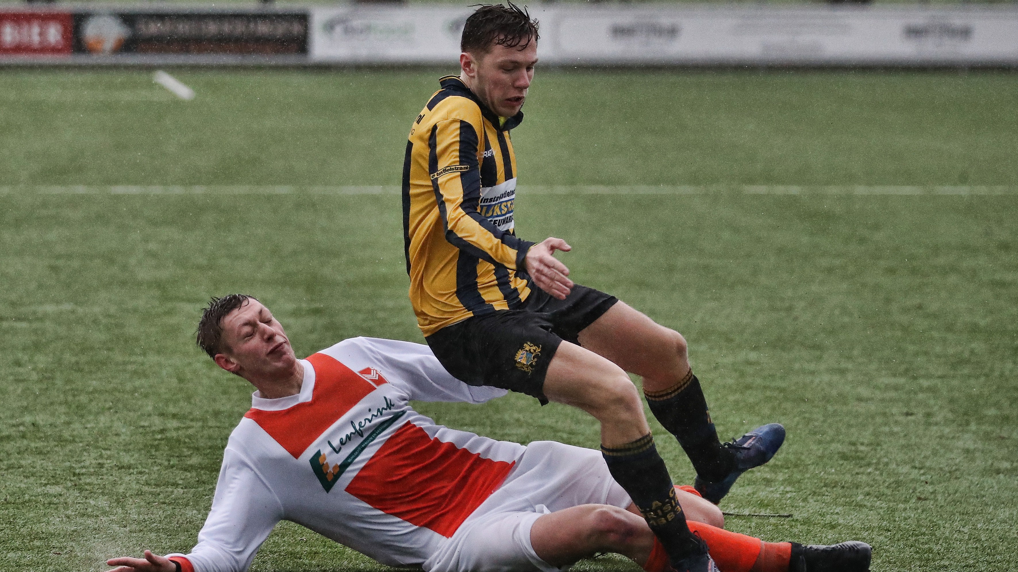 Mear Fryske sneinsklups stappe oer op sneonsfuotbal troch nije regel KNVB