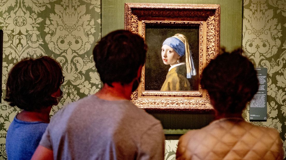 Het Meisje met de Parel van Vermeer is één van de schilderijen die gescand en geprint is, dit is het origineel