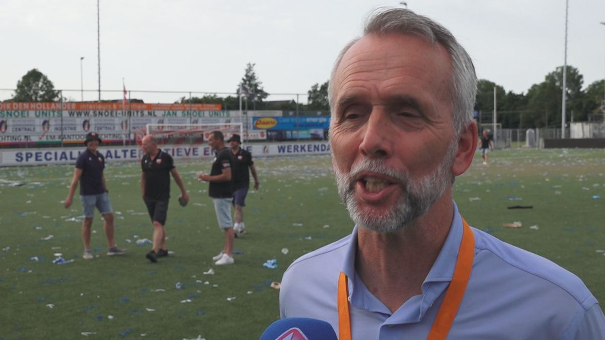 Quick Boys-trainer Adrie Poldervaart draagt landstitel op aan overleden vrienden