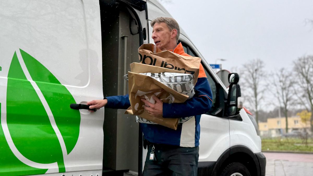 Topdrukte voor Utrechtse pakketbezorgers: 'Black Friday voelt voor ons als een grote sportfinale'