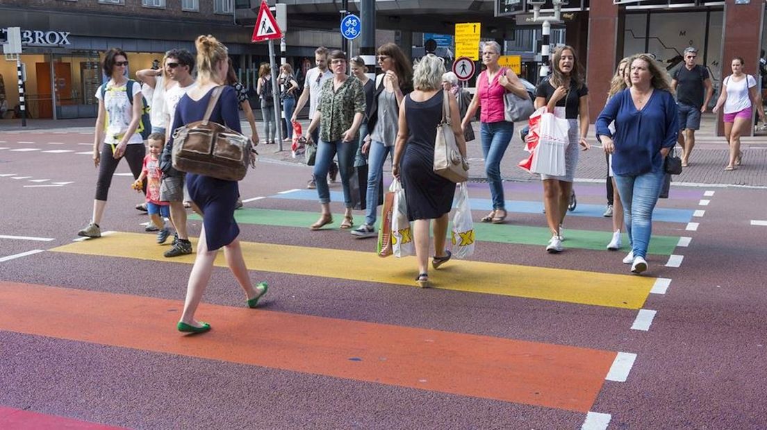 Krijgt Zwolle net als Utrecht een regenboogzebrapad?