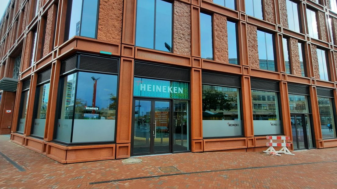 Het nieuwe kantoor van bierbrouwer Heineken in het Lorentz-gebouw in Leiden