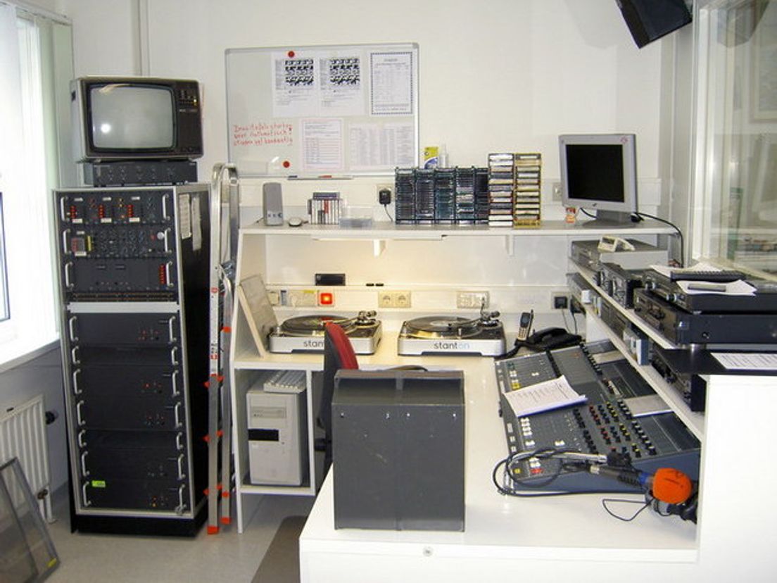 studiosri.cropresize.tmp.jpg