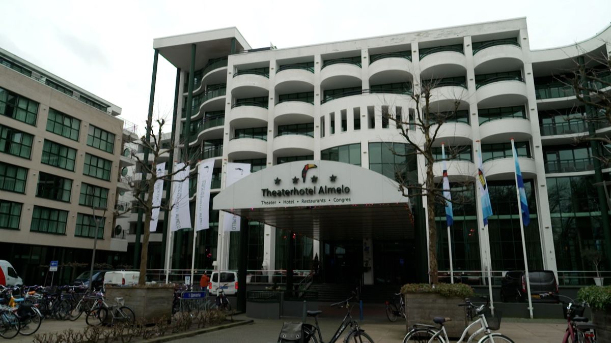 Voor het eerst in jaren weer shows in Theaterhotel Almelo: 'Echt heel uniek'