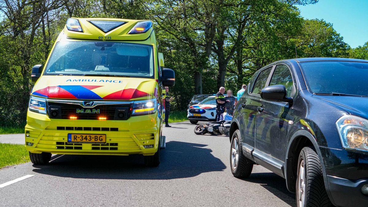 Scooterrijder gewond bij ongeluk in Noord-Sleen