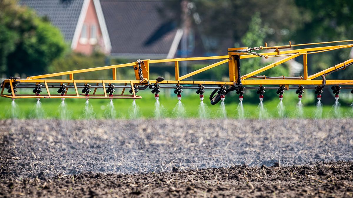 Woningbouw Veere loopt vertraging op; te dicht op akkers waar met landbouwgif wordt gewerkt