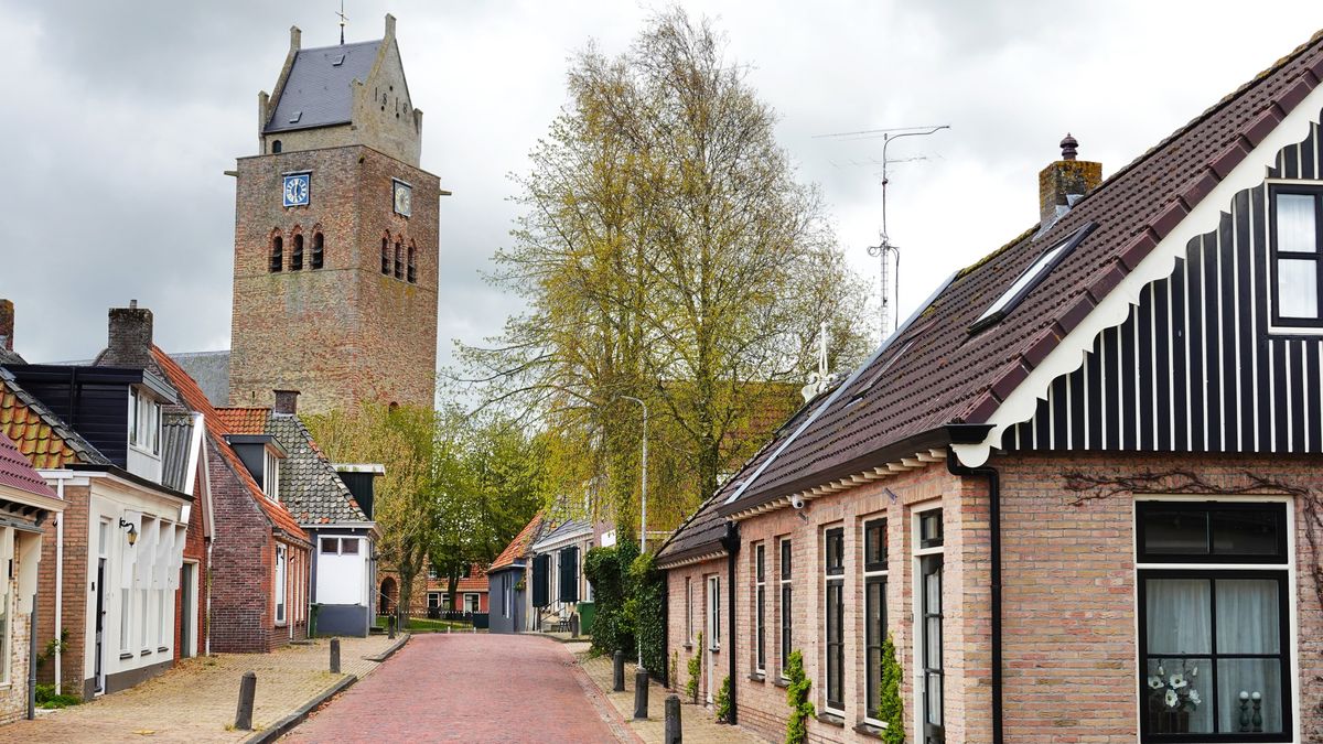 112-nieuws 30 januari: Vrouw vindt vreemde man op zolder