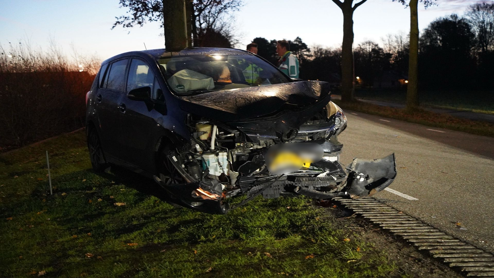 Gewonde bij frontale botsing in America.