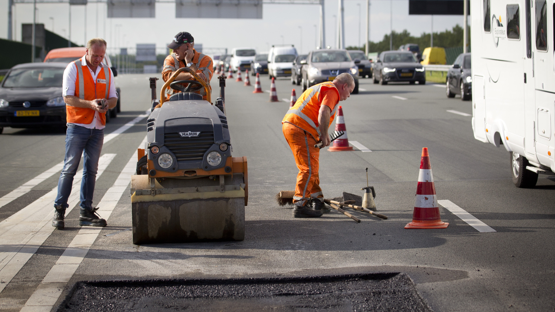 Opnieuw druk op A2 door schade aan de weg