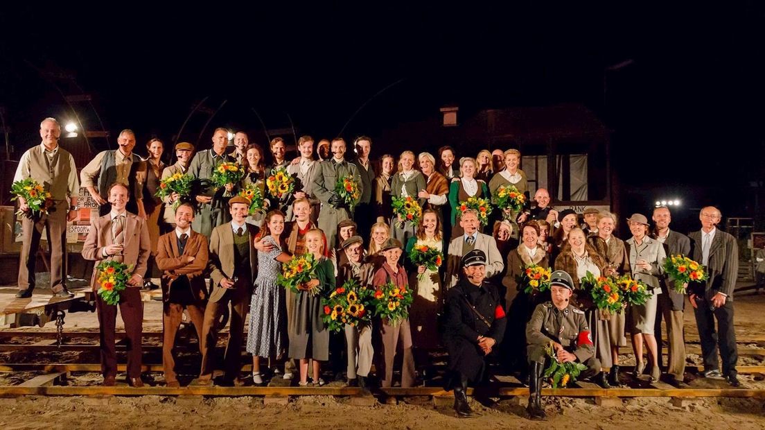 Theaterspektakel Het Verzet Kraakt in Almelo