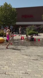 Kids genieten van het water