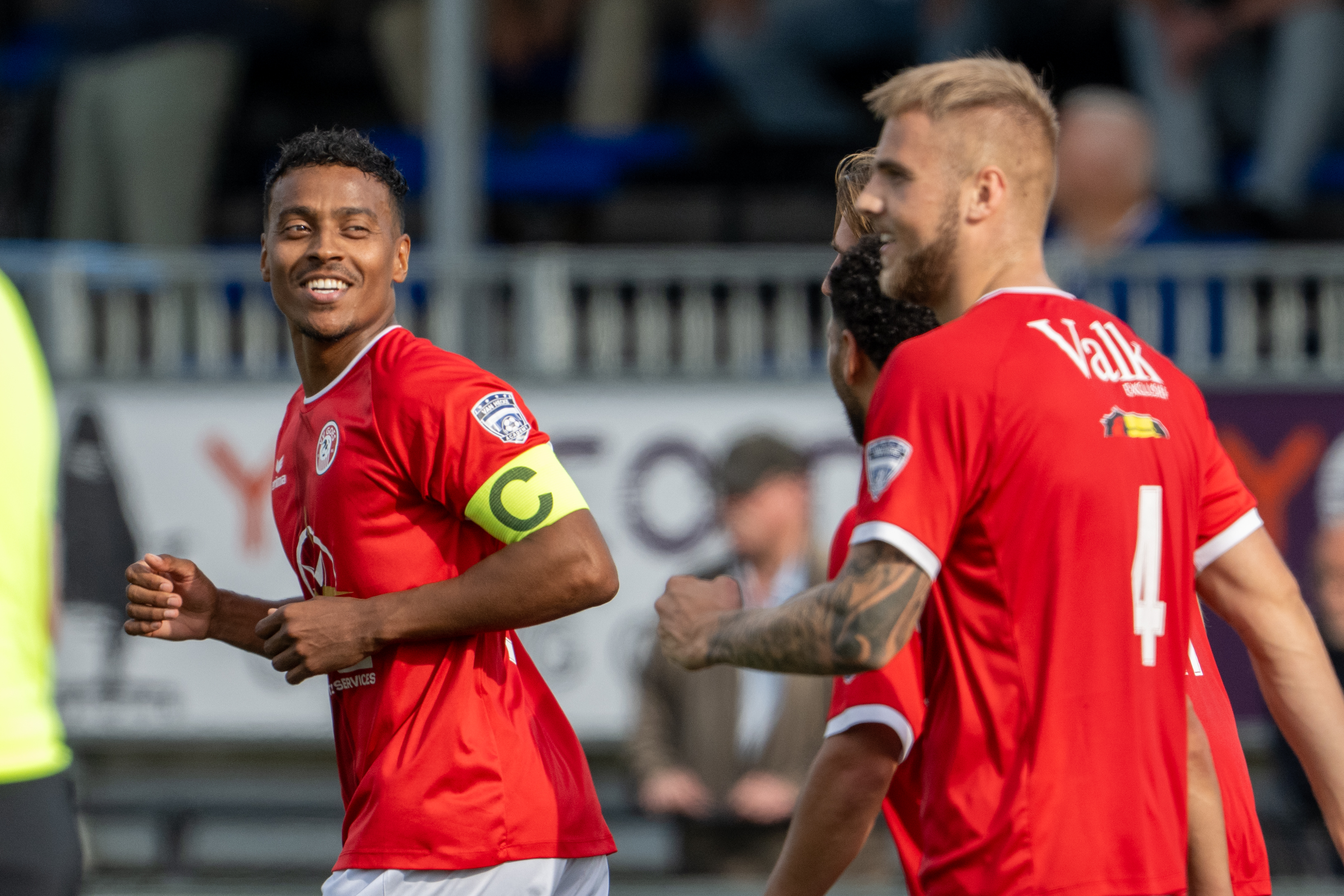 Lachende gezichten bij Jeremy de Nooijer en Ivann Koreman (rechts), die met GOES sterk zijn gestart