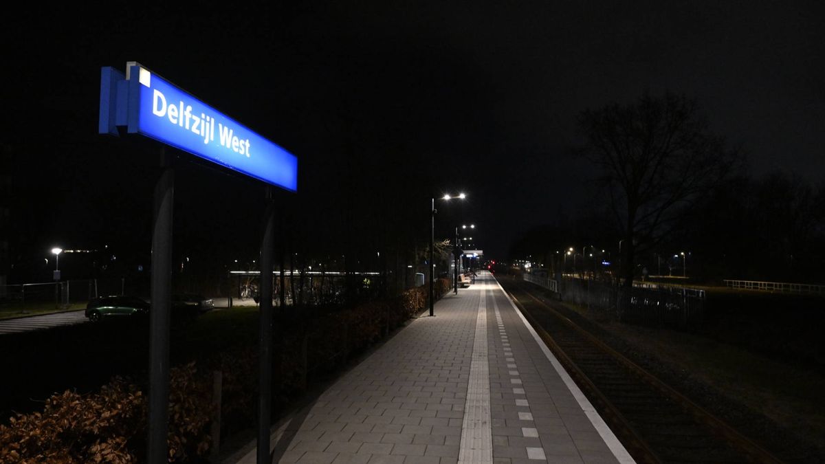 112-nieuws: Gewapende overval op treinstation Delfzijl West, daders op de vlucht