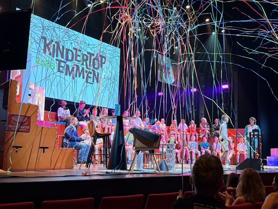 Emmense kinderen zetten Jetten aan het werk met thema's die zij belangrijk vinden: 'Prachtig initiatief'