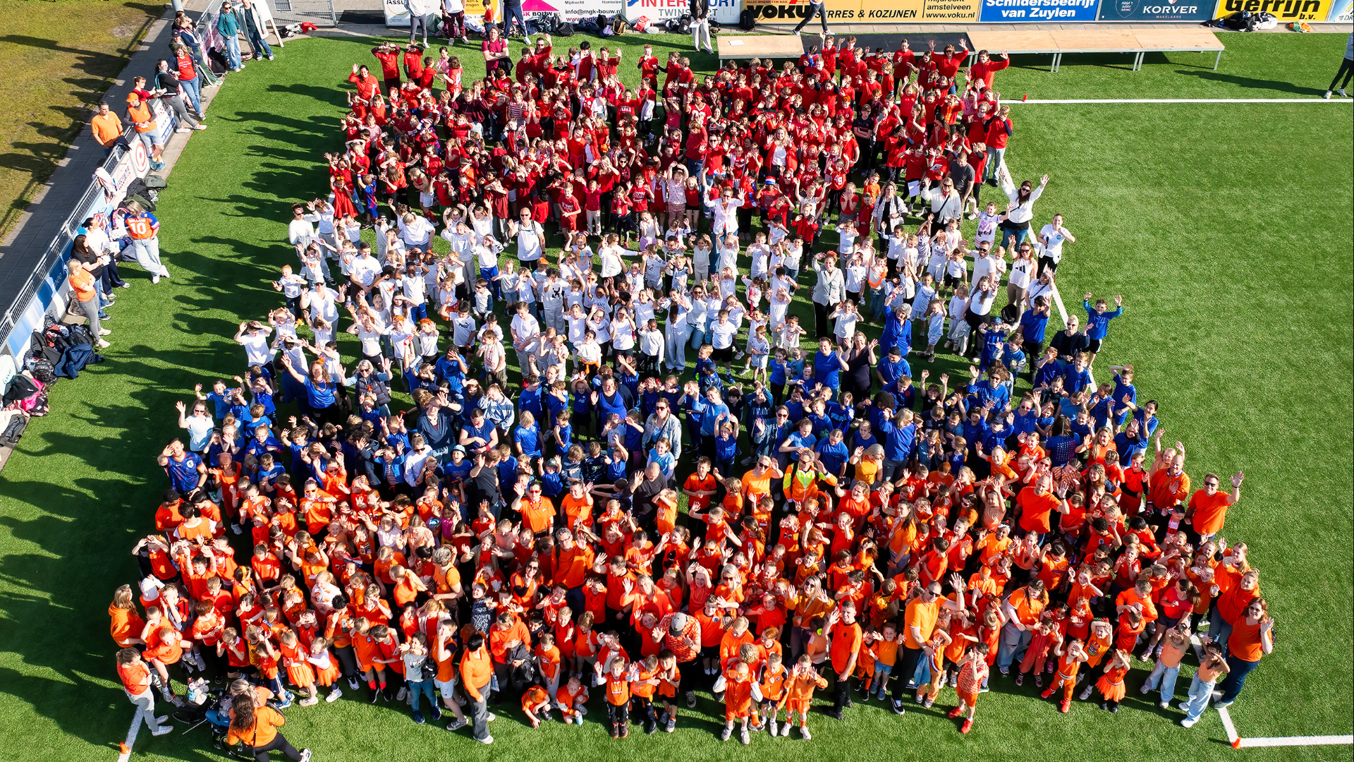 Dans ve çekişme: King'in oyunları tüm hızıyla devam ediyor