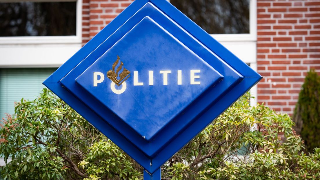 De politie is op zoek naar een 14-jarig meisje uit Arnhem