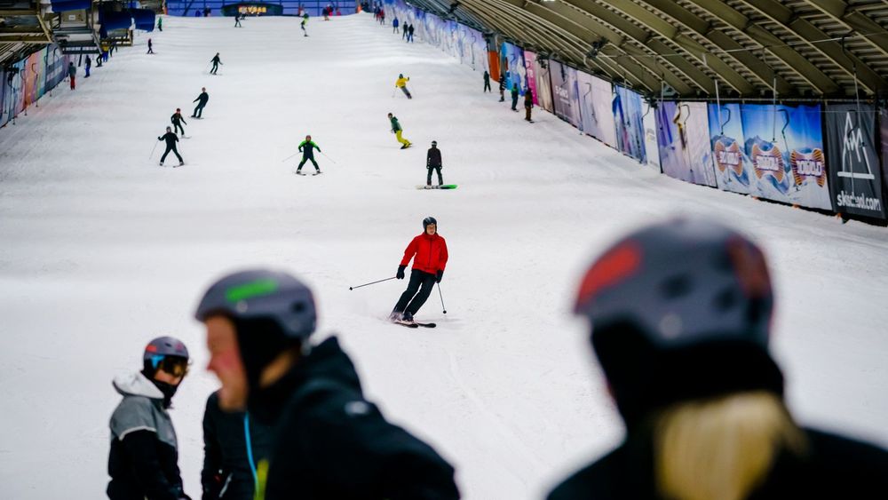 Skihal SnowWorld Zoetermeer wil uitbreiden met hotel en kabelbaan ...