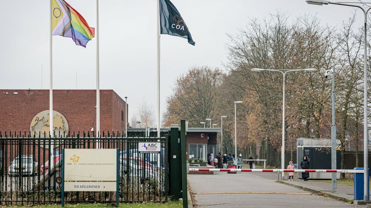 Aantal asielzoekers in Ter Apel stijgt naar bijna 2.100