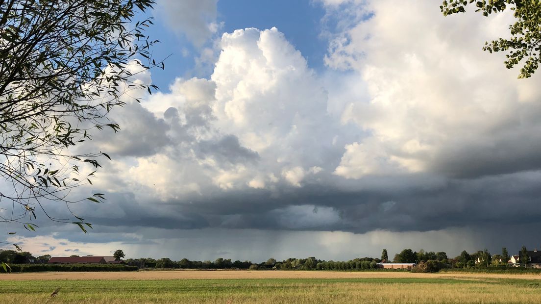 Regen in de buurt van Middelburg