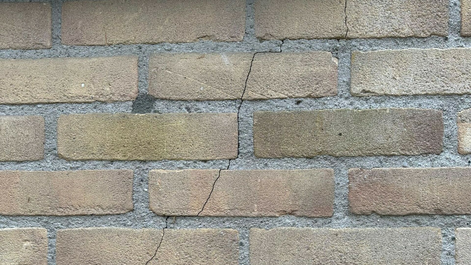 Aantal schademeldingen na aardbeving Eleveld blijft oplopen