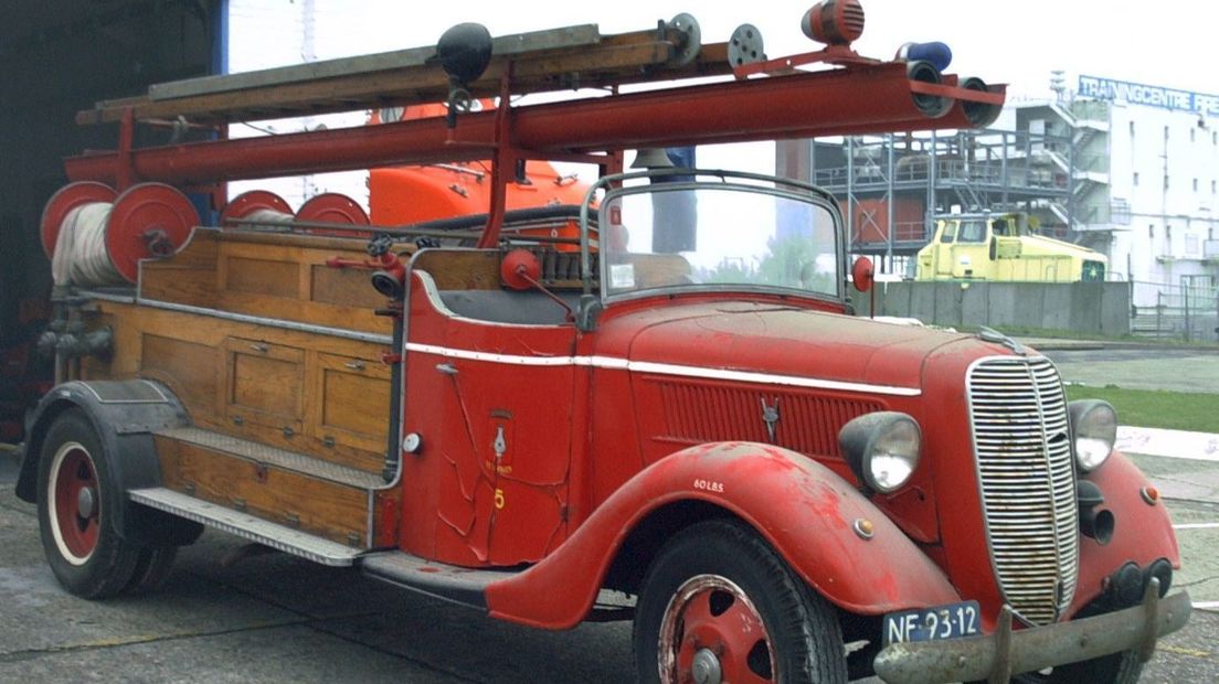 De brandweerford staat al sinds 1937 in de kazerne van de brandweer