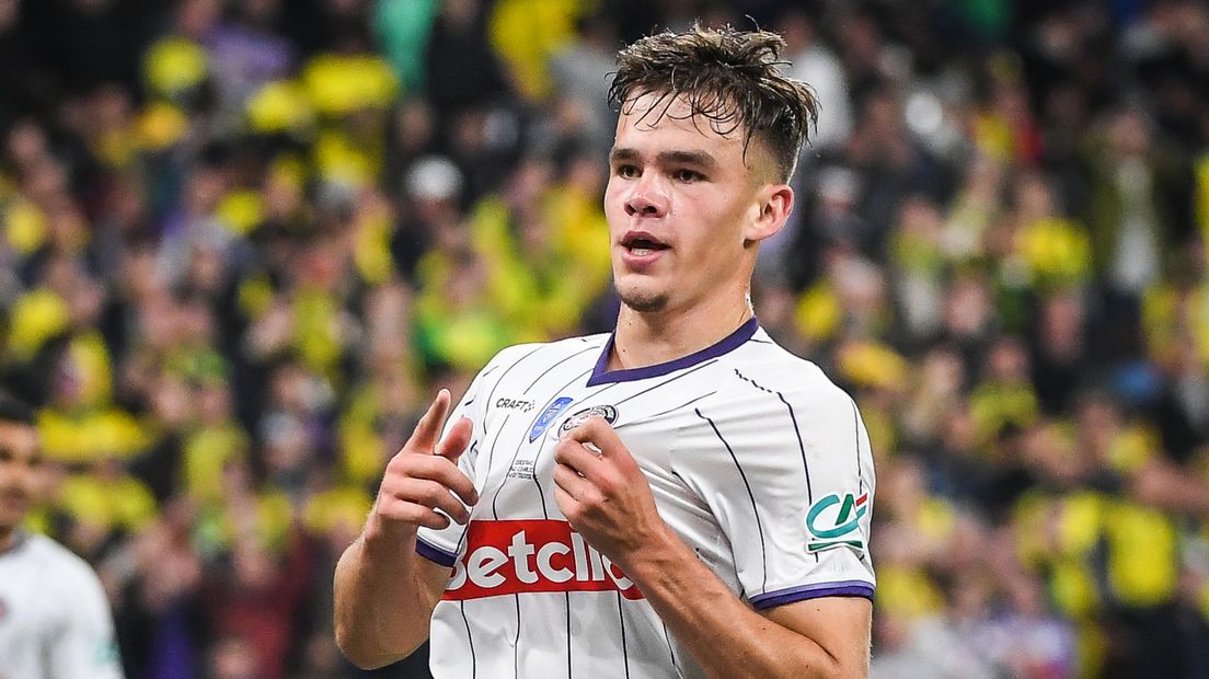 Thijs Dallinga in het shirt van Toulouse