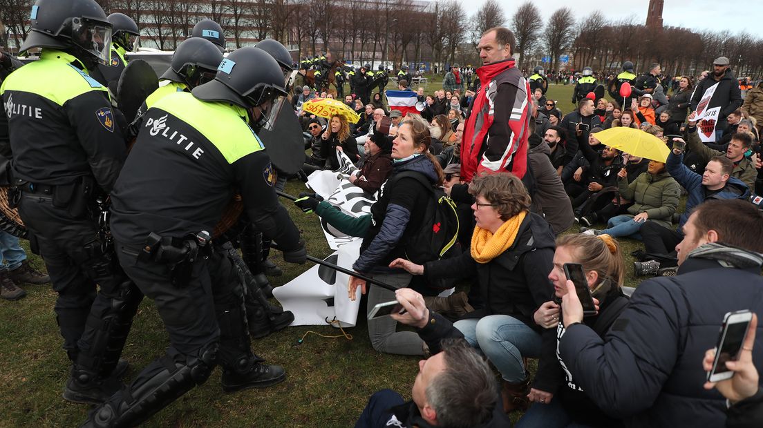 Demonstratie Malieveld ontbonden