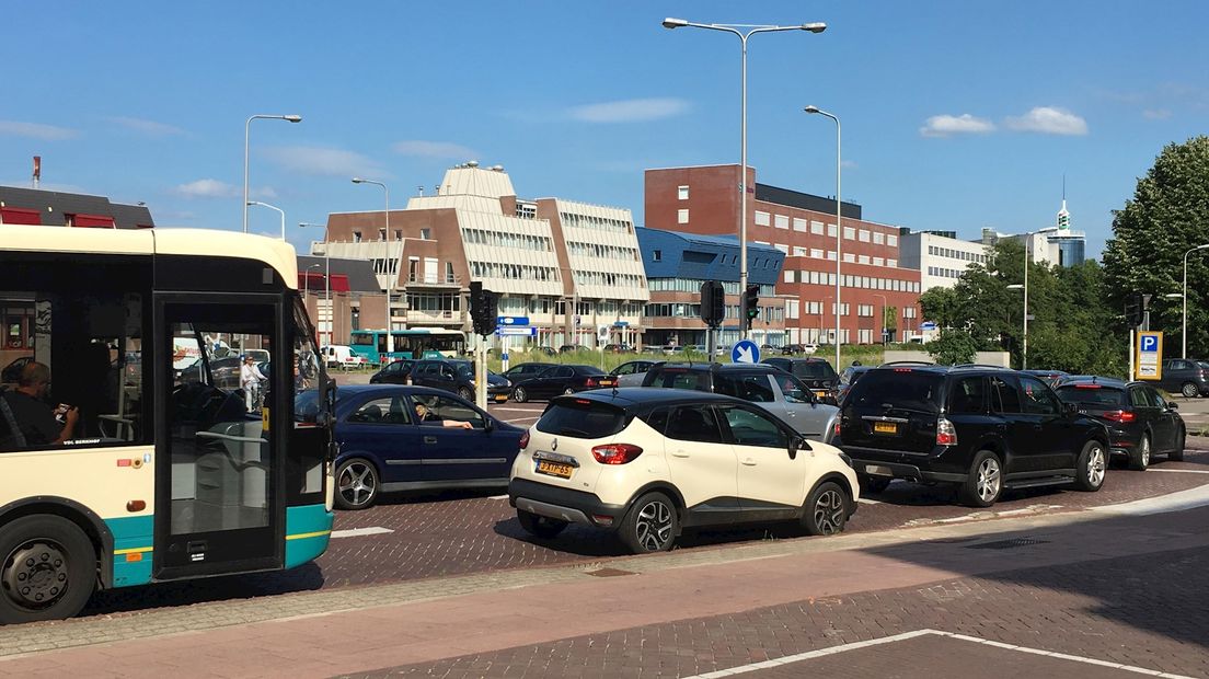 Verkeerschaos in centrum Deventer