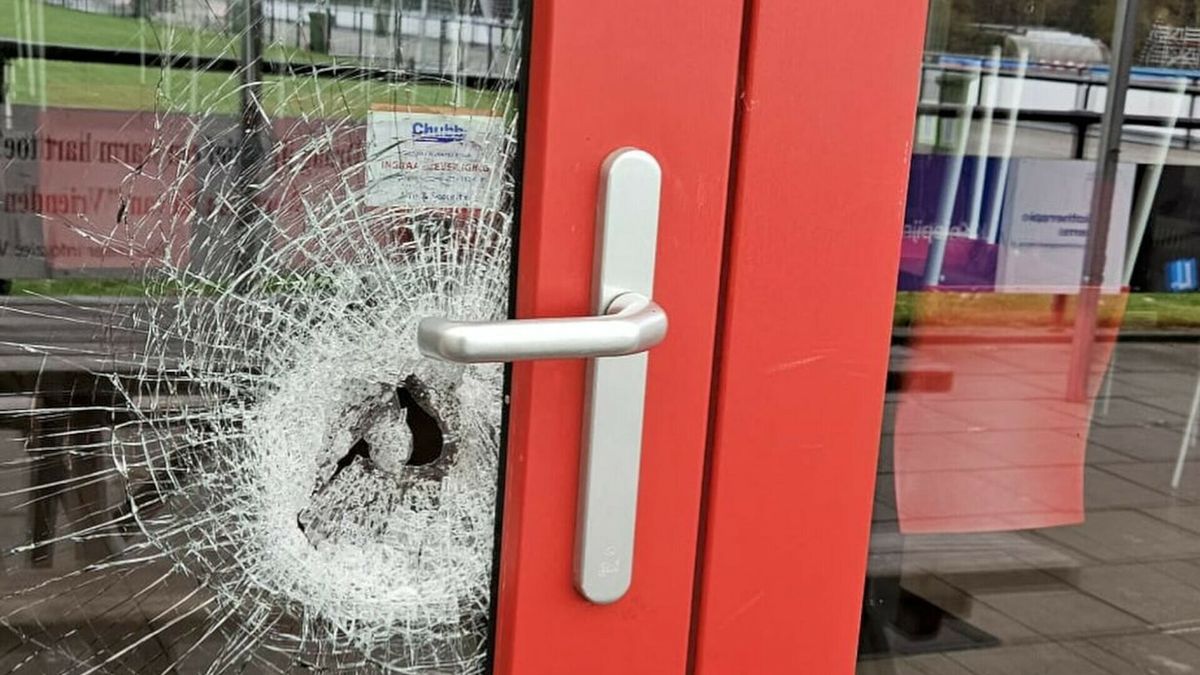 Inbrekers slaan toe in kantine VV Actief: 'Daders goed zichtbaar op de camera'