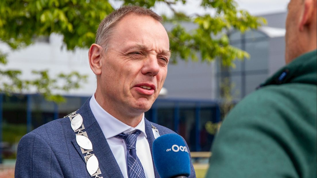Burgemeester König legt uit waarom de roetveegpieten toch worden geschrapt