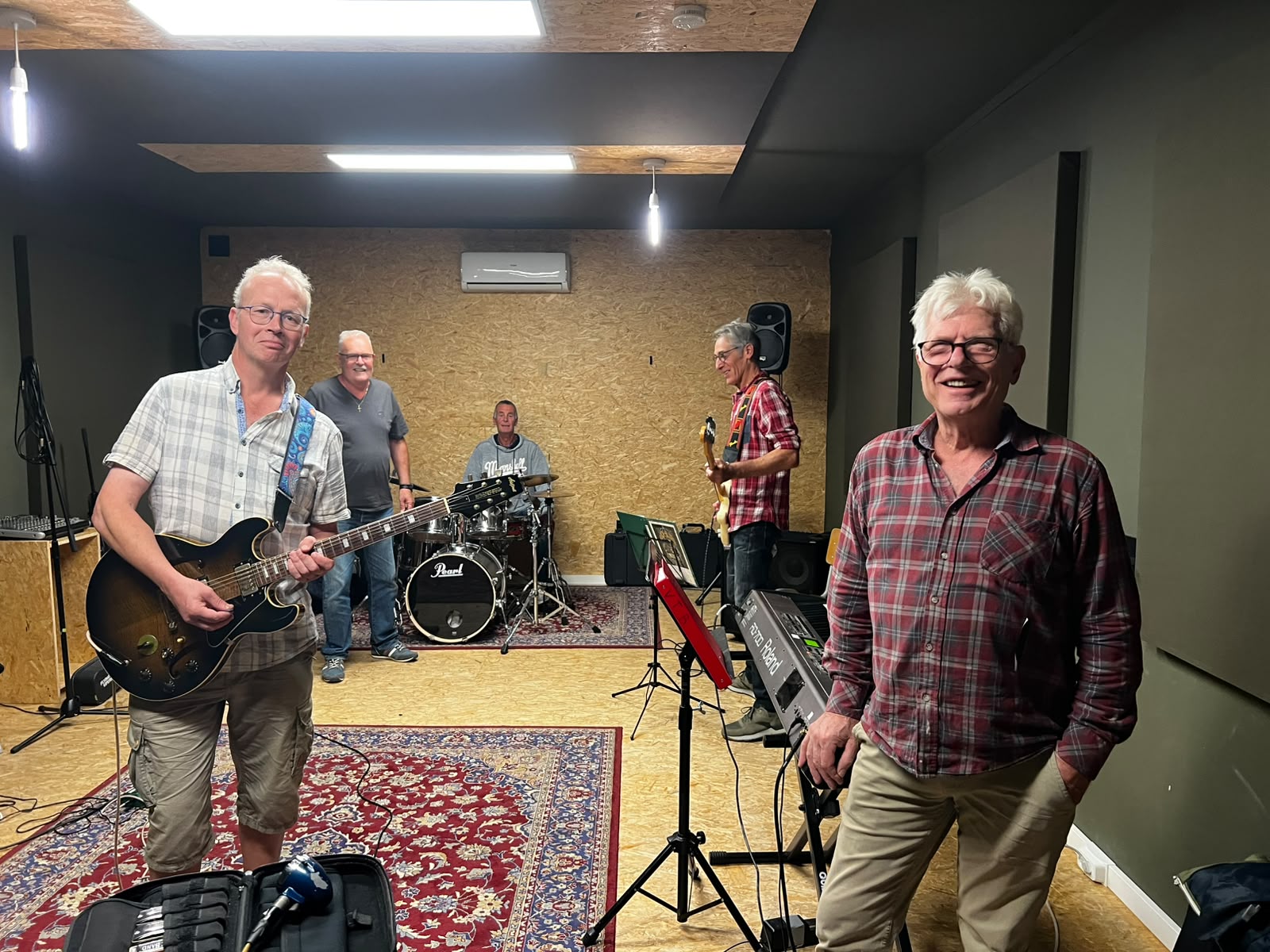 Blues Division speelde vanavond De Muziek Kazerne