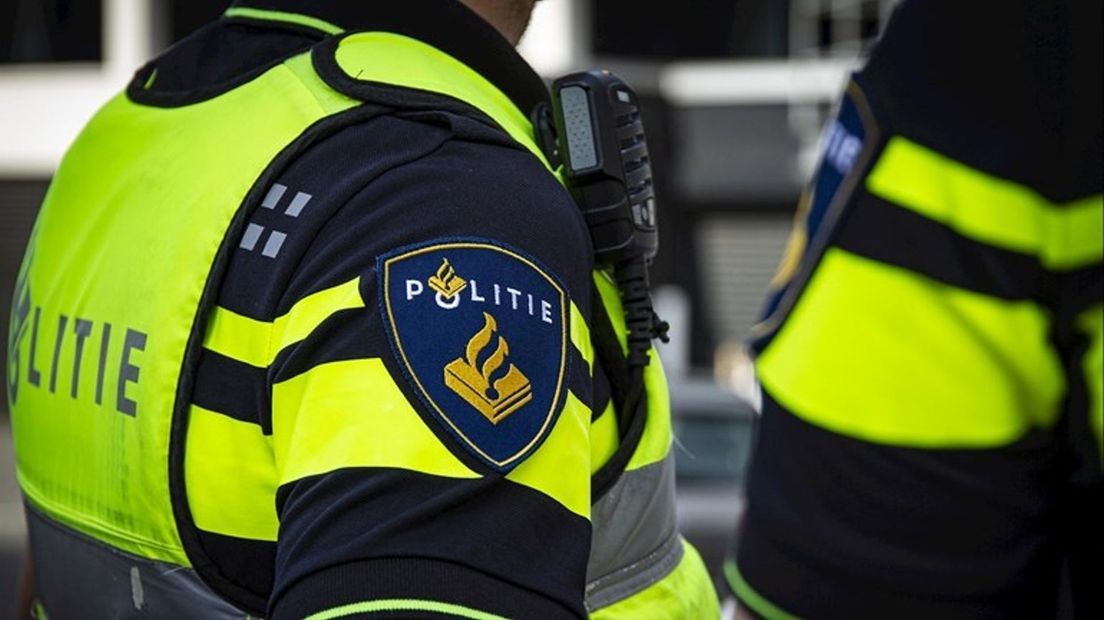 Politie heeft man uit Hardenberg aangehouden voor drugsdealen