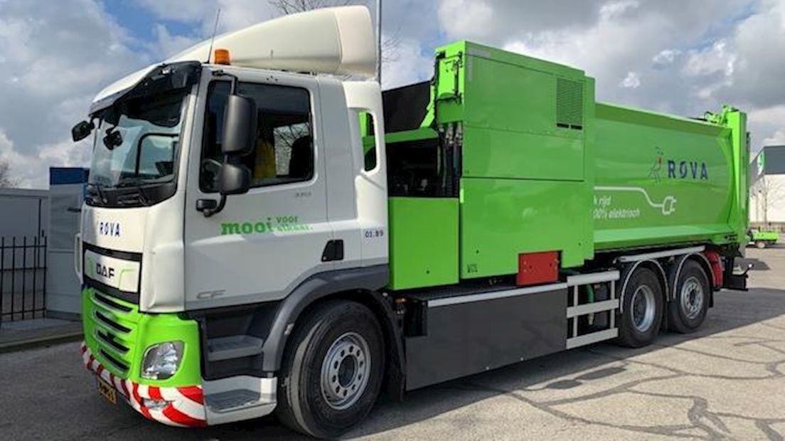 Elektrische vuilniswagen draait proef in Zwolle