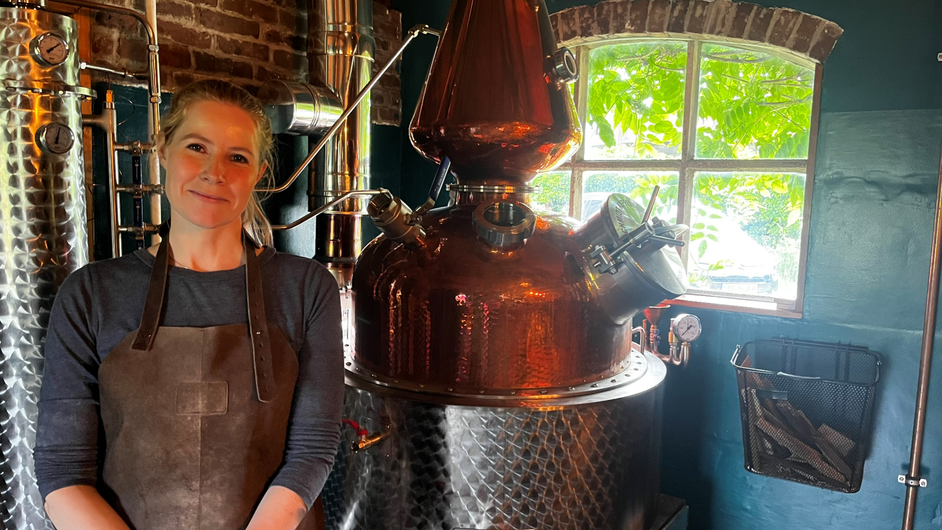 Laetitia (39) zegde haar kantoorbaan op om whiskey te maken: 'Ik ging al graag naar Schotland'