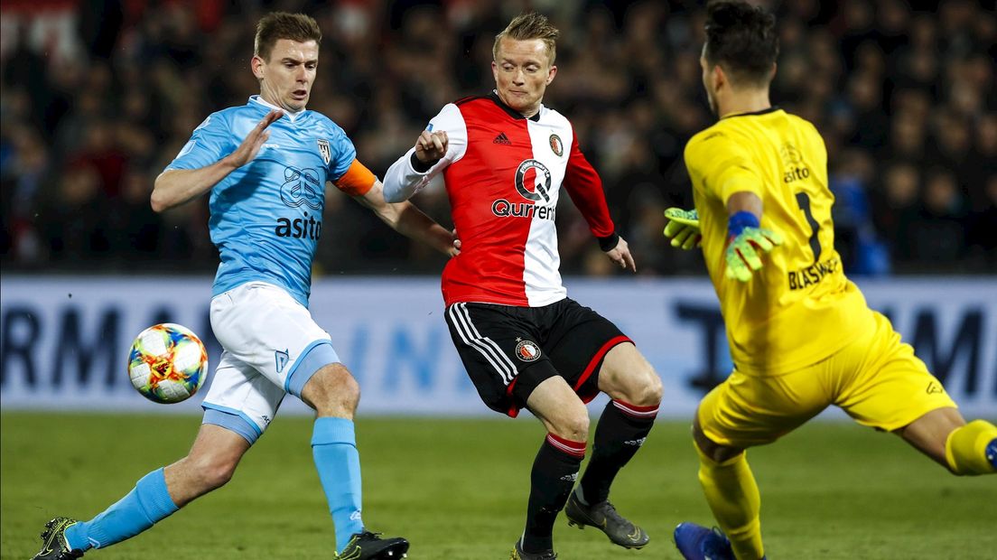 Breukers in duel met Larsson