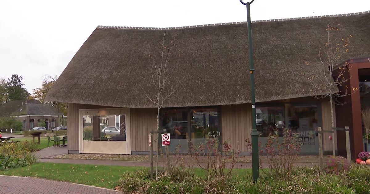 Stemmen in het Hallenhoes in Exloo - RTV Drenthe