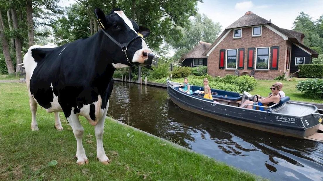 Liesje22 doet Giethoorn aan