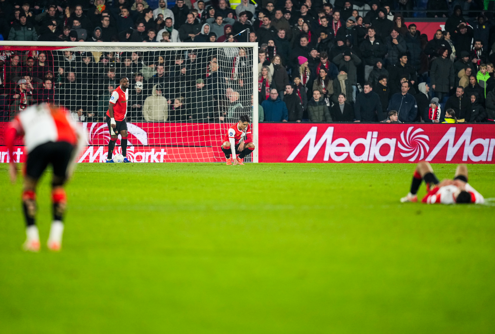 Verslagenheid bij Feyenoord na het verlies tegen Sparta