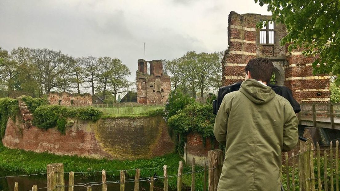 BuitenGewoon op TV is veranderd. Dat wij al jaren de mooiste natuur in Gelderland laten zien, dat bent u van ons gewend. Dat we de meest zeldzame dieren en planten in beeld brengen, dat mag u van BuitenGewoon blijven verwachten.