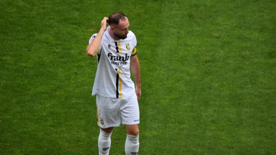 Ondermaats Vitesse verzuimt derde plaats te pakken